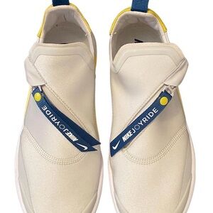 Women’s NIKE JOYRIDE OPTIX Size 9 NEW IN BOX White and Blue Athletic Shoes